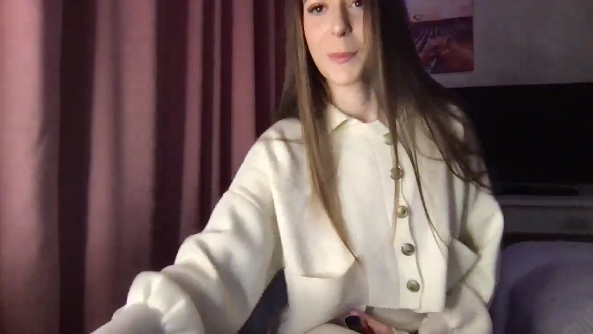 Gallery image thumbnail from Milla_'s myfreecams stream on, 01/16/2026, 12:07 image 13 of 20
