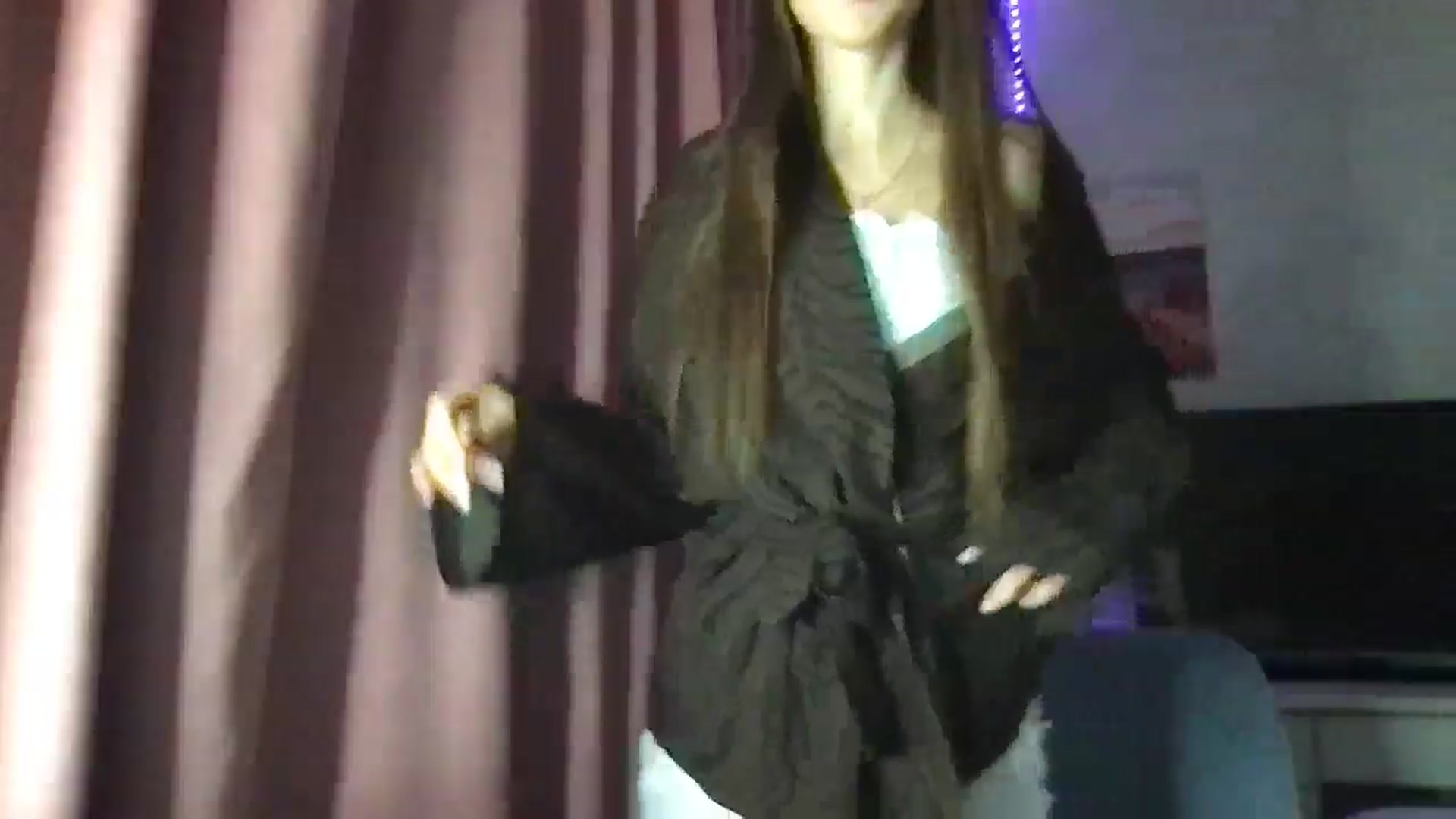 Gallery image thumbnail from Milla_'s myfreecams stream on, 01/17/2026, 20:12 image 3 of 20