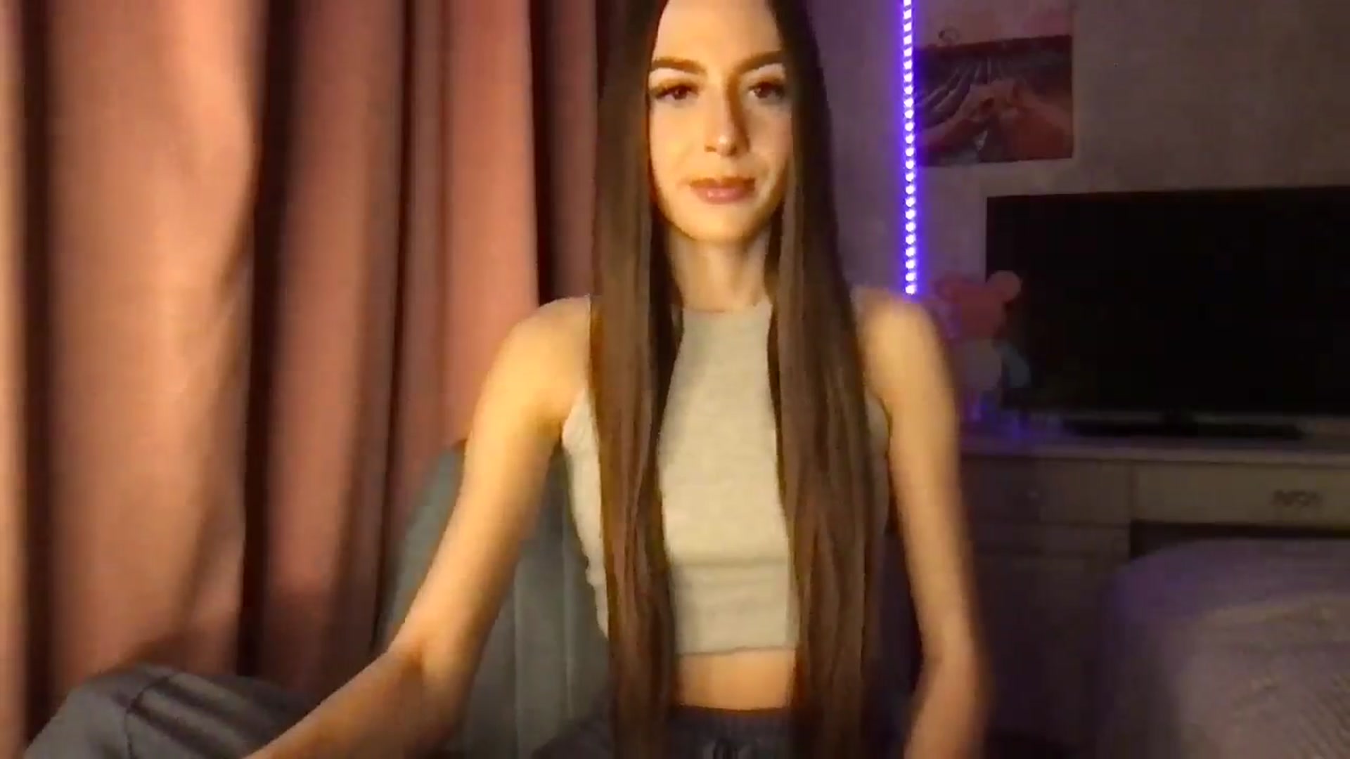 Gallery image thumbnail from Milla_'s myfreecams stream on, 01/27/2026, 11:46 image 3 of 20
