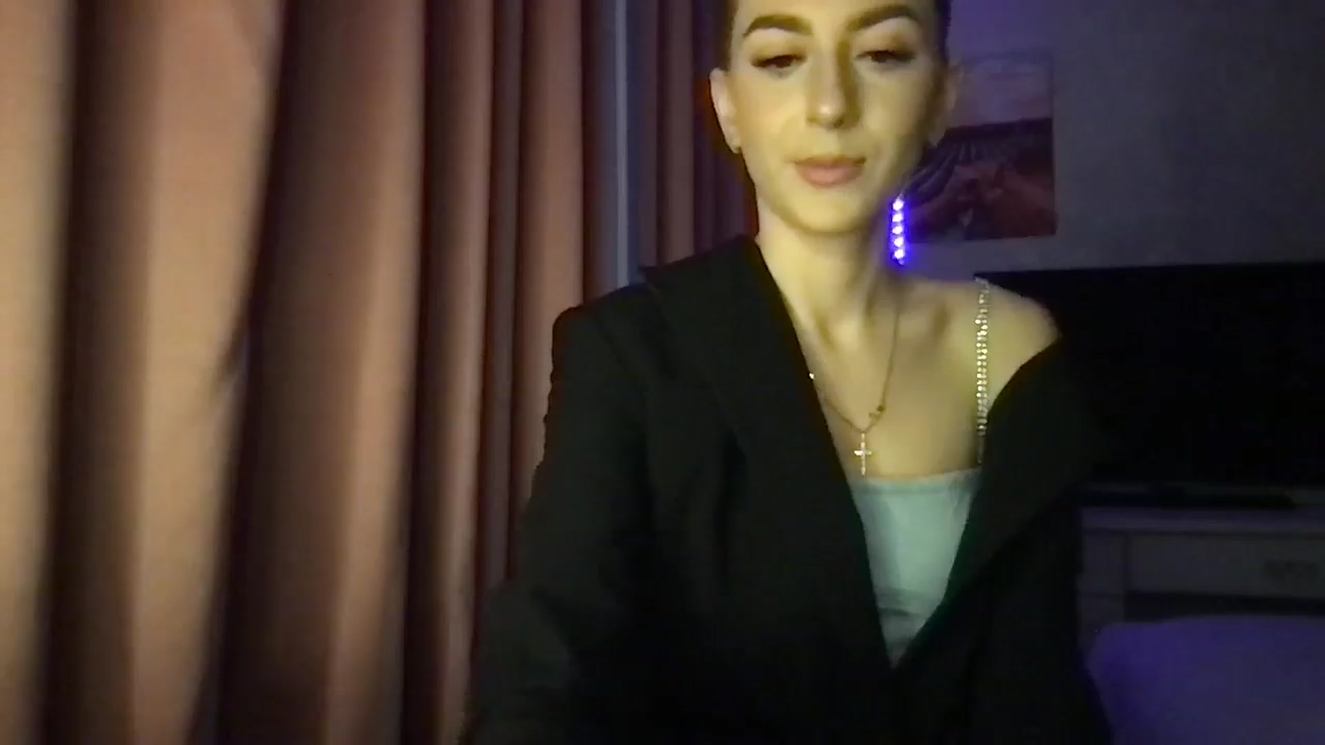 Gallery image thumbnail from Milla_'s myfreecams stream on, 01/28/2026, 13:19 image 19 of 20