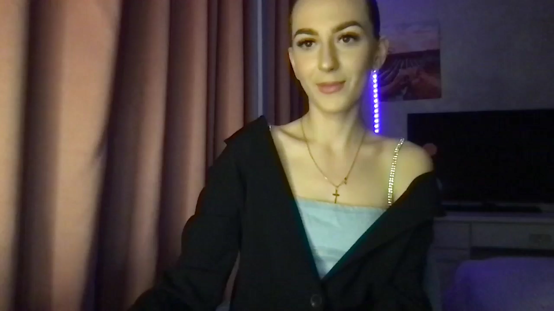Gallery image thumbnail from Milla_'s myfreecams stream on, 01/28/2026, 13:19 image 13 of 20