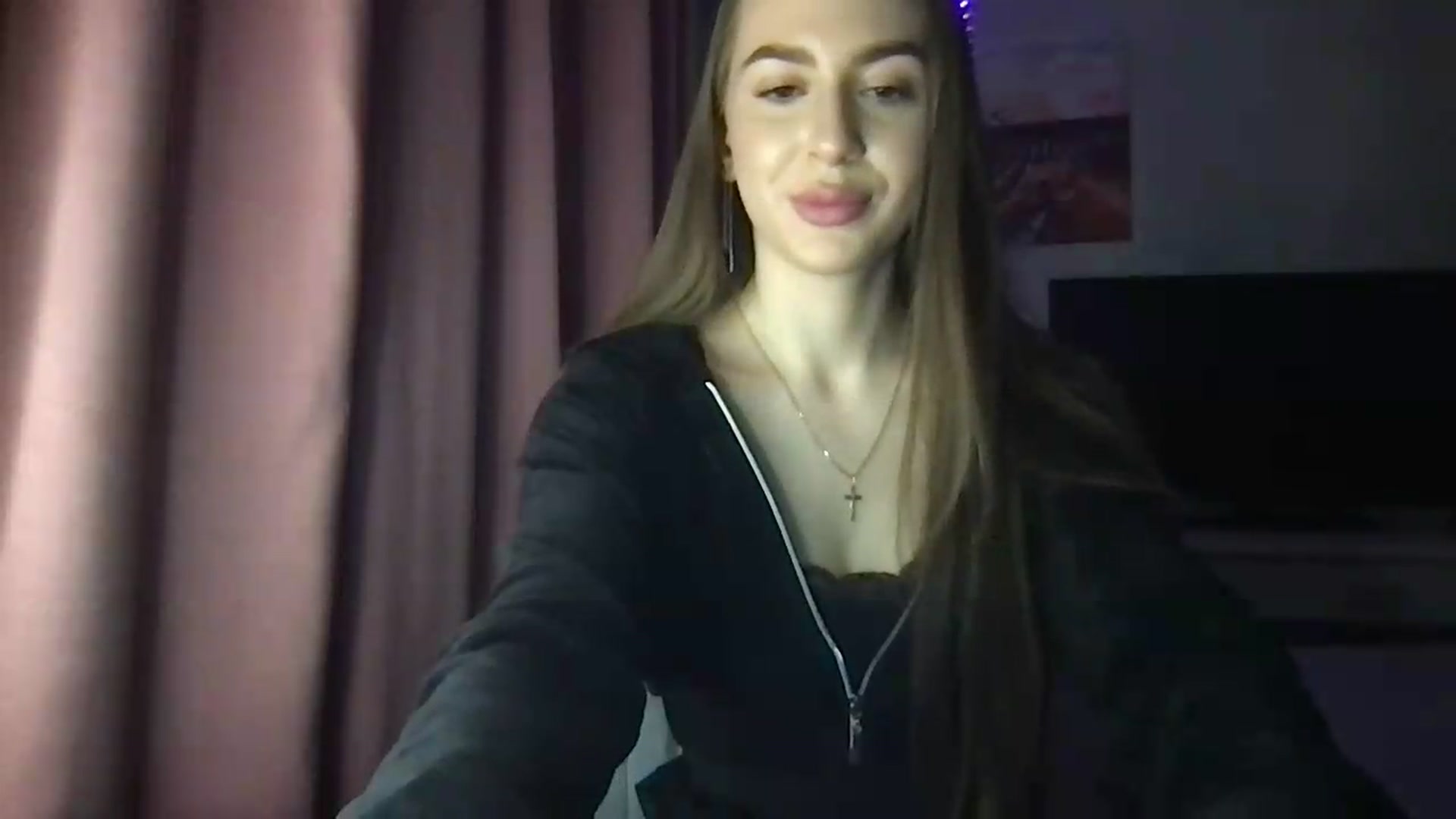Gallery image thumbnail from Milla_'s myfreecams stream on, 05/18/2026, 20:15 image 20 of 20
