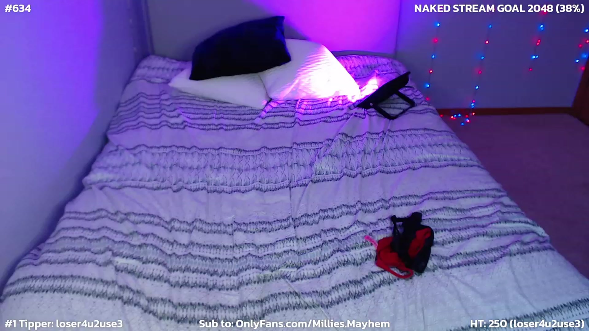 Gallery image thumbnail from MillieBrooks's myfreecams stream on, 01/10/2023, 24:27 image 11 of 20