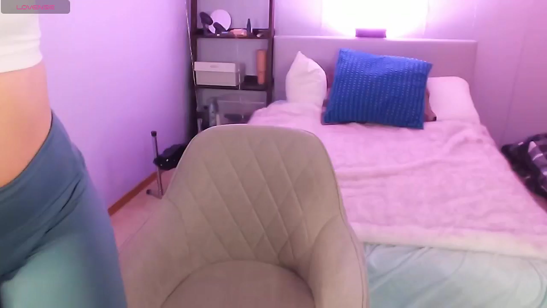 Gallery image thumbnail from MillieBrooks's myfreecams stream on, 12/18/2024, 23:48 image 18 of 20