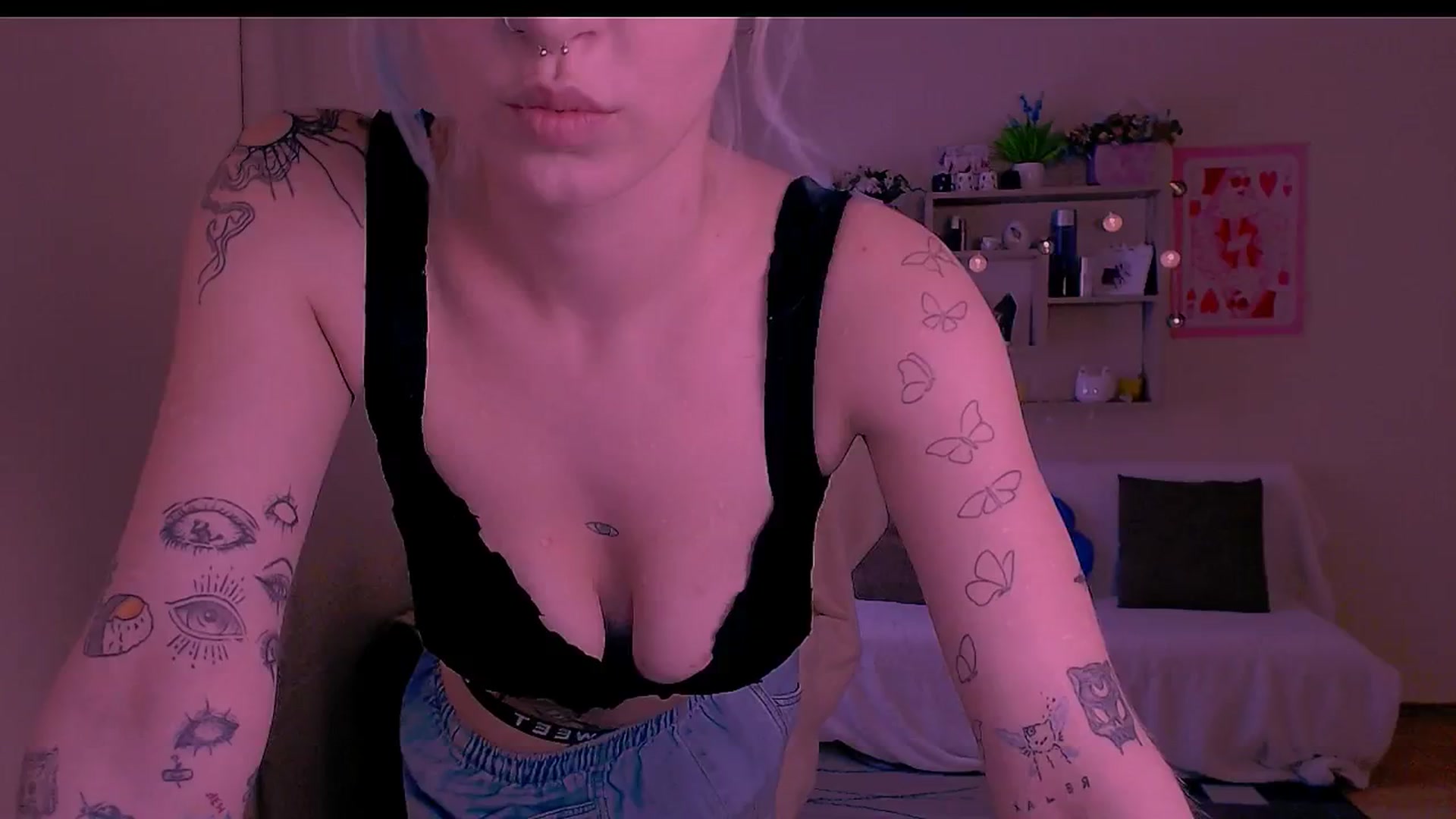 Gallery image thumbnail from Millissa_j's myfreecams stream on, 06/03/2025, 13:53 image 2 of 20