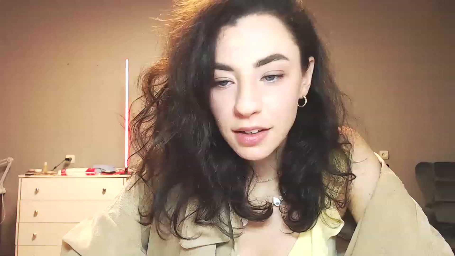 Gallery image thumbnail from Millla_Mi's myfreecams stream on, 12/18/2022, 23:42 image 8 of 20