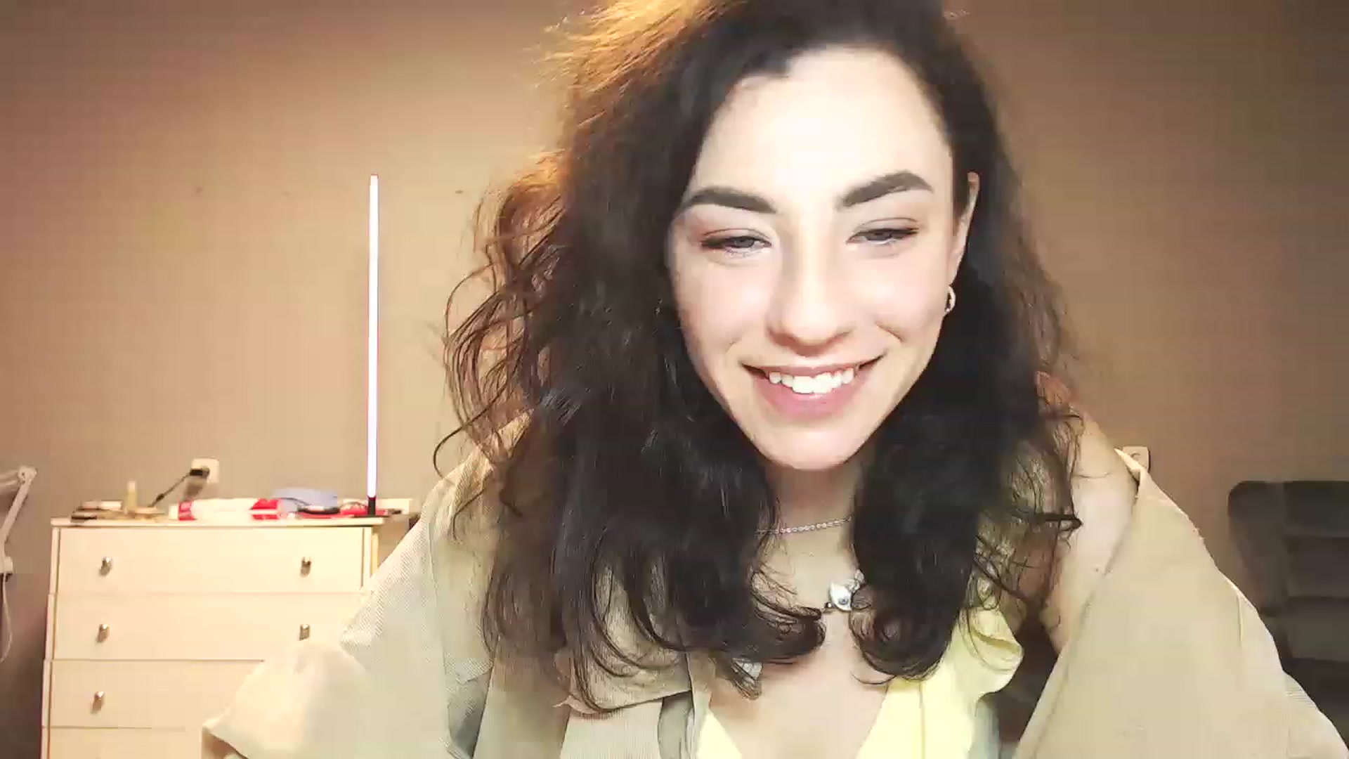 Gallery image thumbnail from Millla_Mi's myfreecams stream on, 12/18/2022, 23:42 image 7 of 20