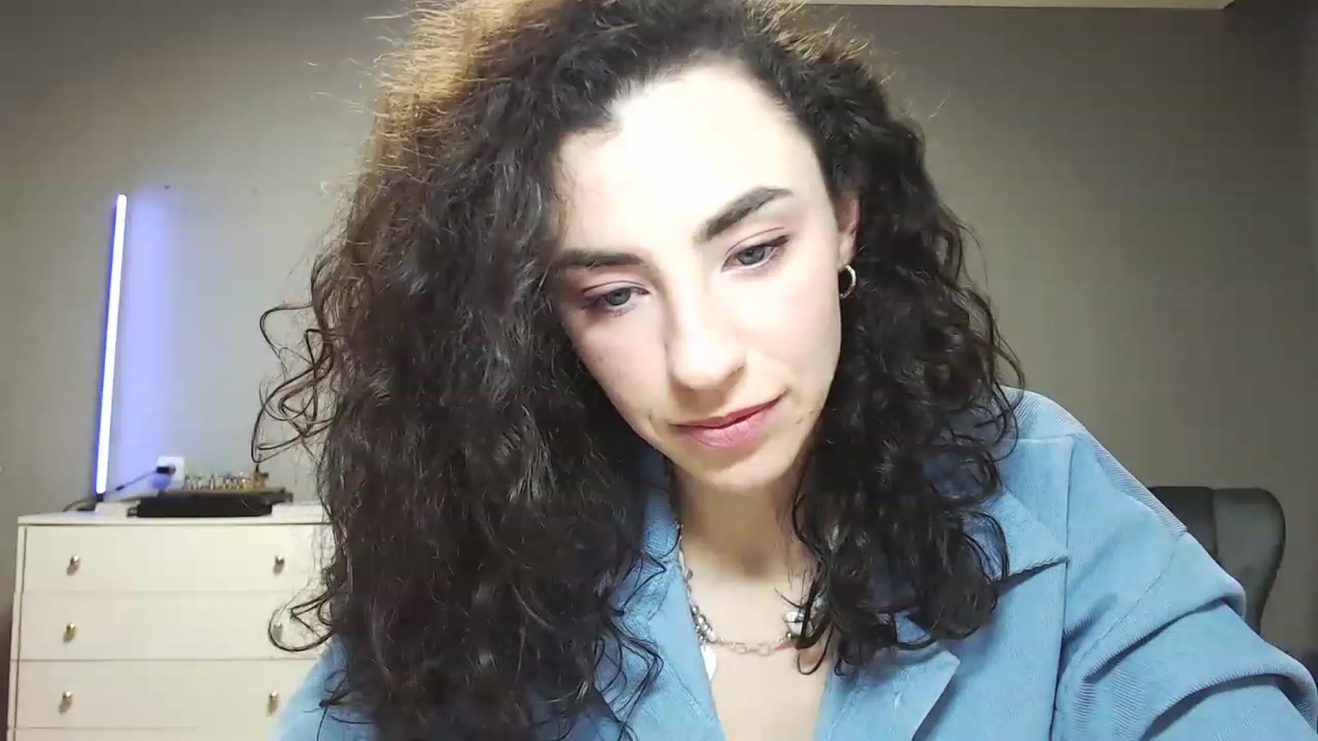 Gallery image thumbnail from Millla_Mi's myfreecams stream on, 01/19/2023, 21:26 image 11 of 20