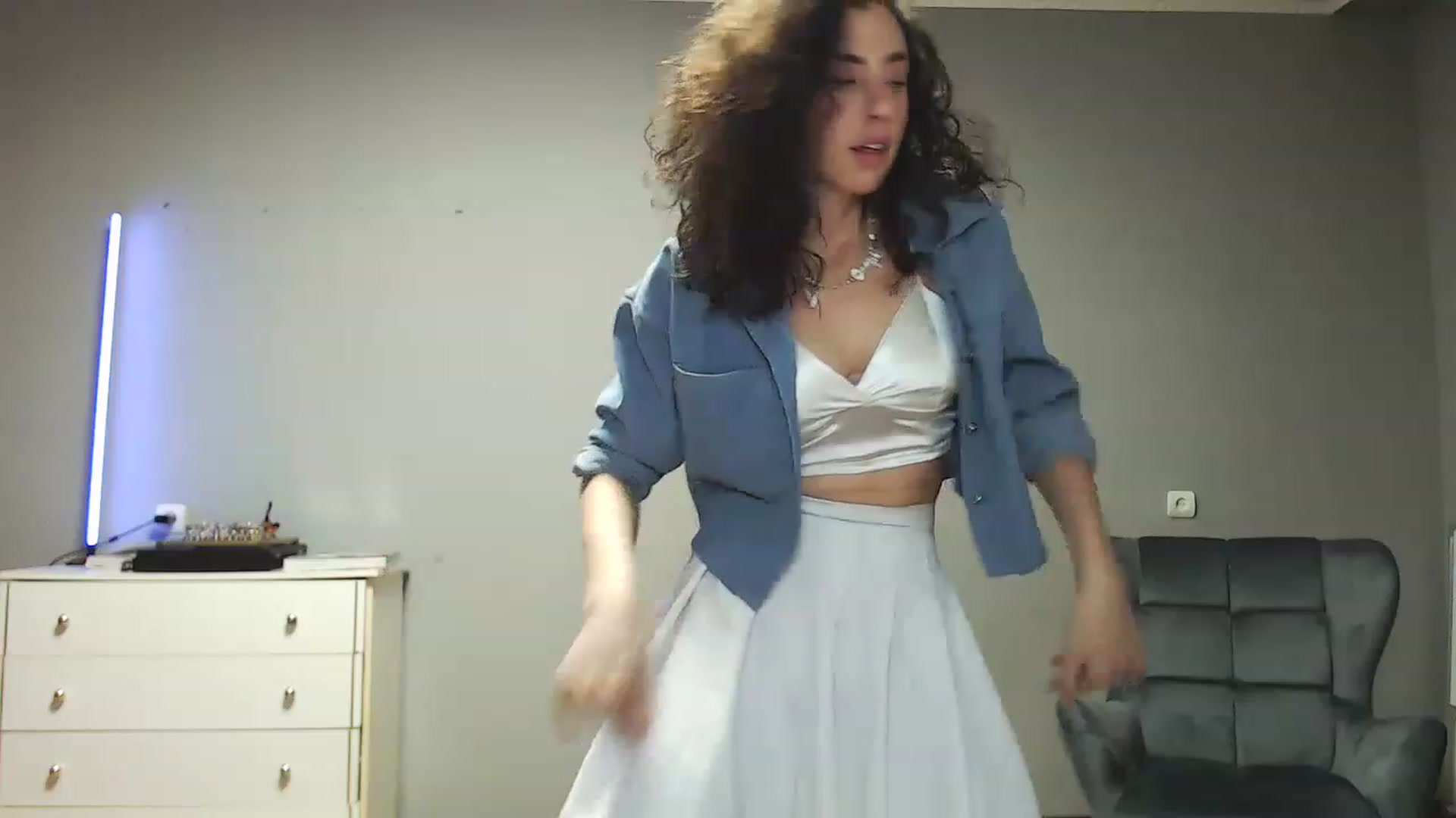 Gallery image thumbnail from Millla_Mi's myfreecams stream on, 01/19/2023, 21:26 image 20 of 20