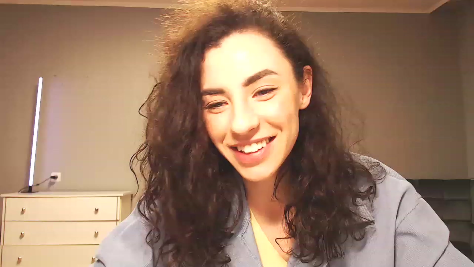 Gallery image thumbnail from Millla_Mi's myfreecams stream on, 01/28/2023, 19:52 image 9 of 20