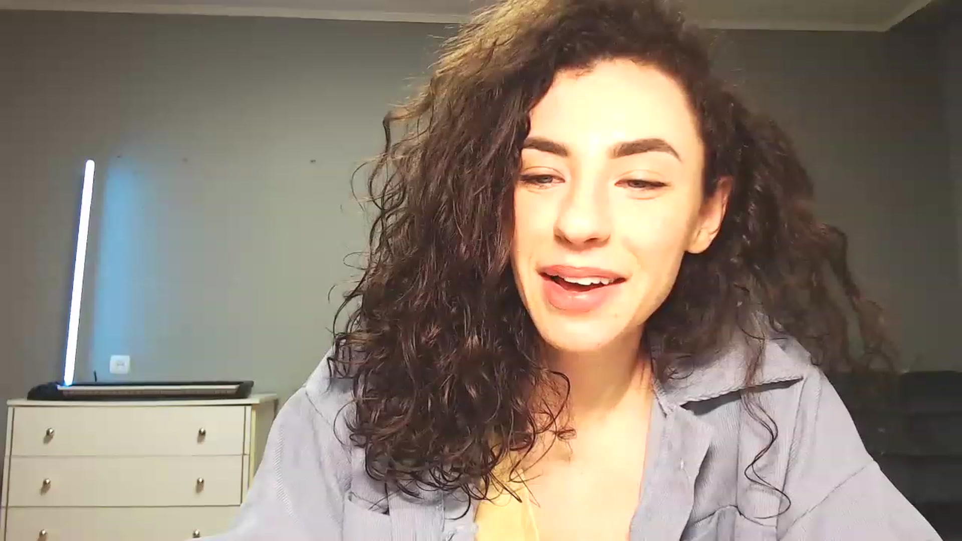 Gallery image thumbnail from Millla_Mi's myfreecams stream on, 01/29/2023, 21:44 image 6 of 20