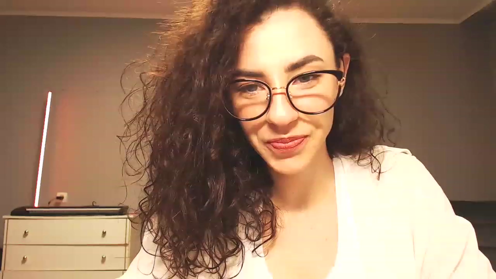 Gallery image thumbnail from Millla_Mi's myfreecams stream on, 02/05/2023, 14:43 image 15 of 20