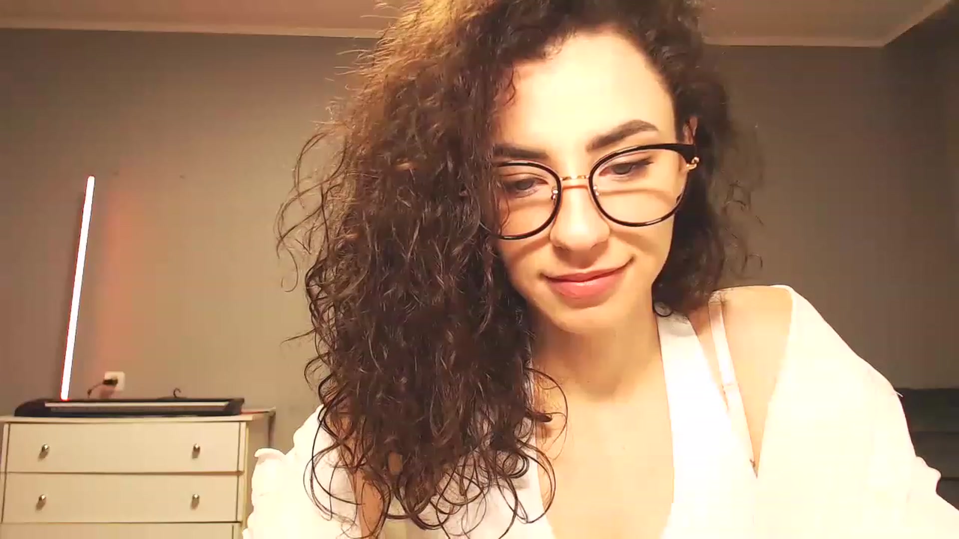 Gallery image thumbnail from Millla_Mi's myfreecams stream on, 02/05/2023, 14:43 image 14 of 20