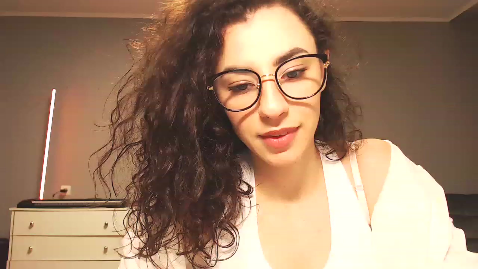 Gallery image thumbnail from Millla_Mi's myfreecams stream on, 02/05/2023, 14:43 image 11 of 20