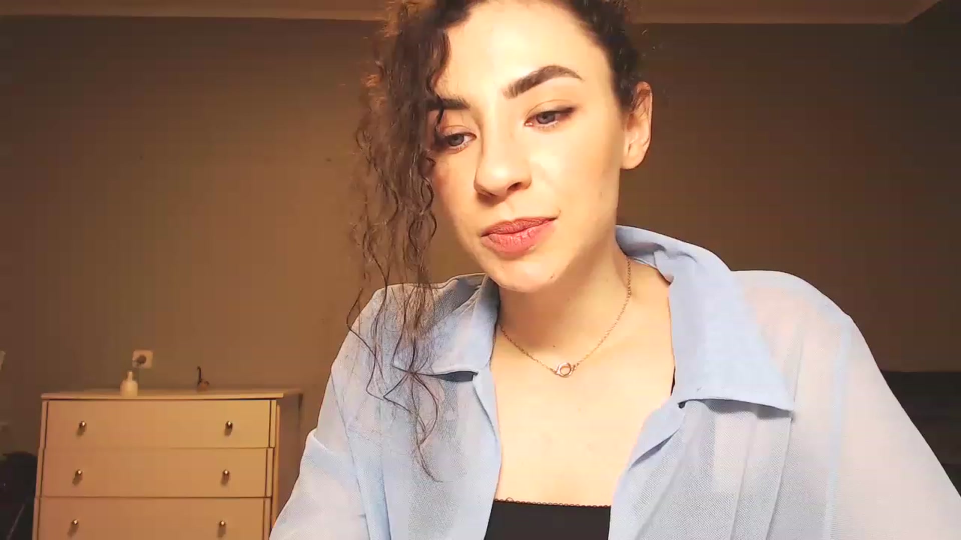 Gallery image thumbnail from Millla_Mi's myfreecams stream on, 02/19/2023, 20:01 image 15 of 20