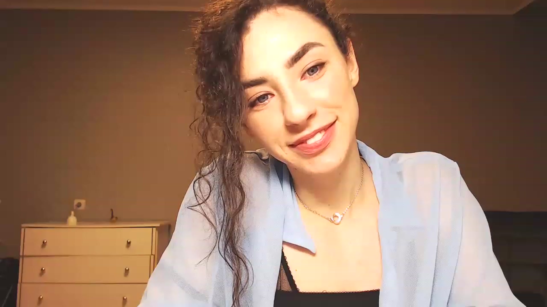 Gallery image thumbnail from Millla_Mi's myfreecams stream on, 02/19/2023, 20:01 image 4 of 20