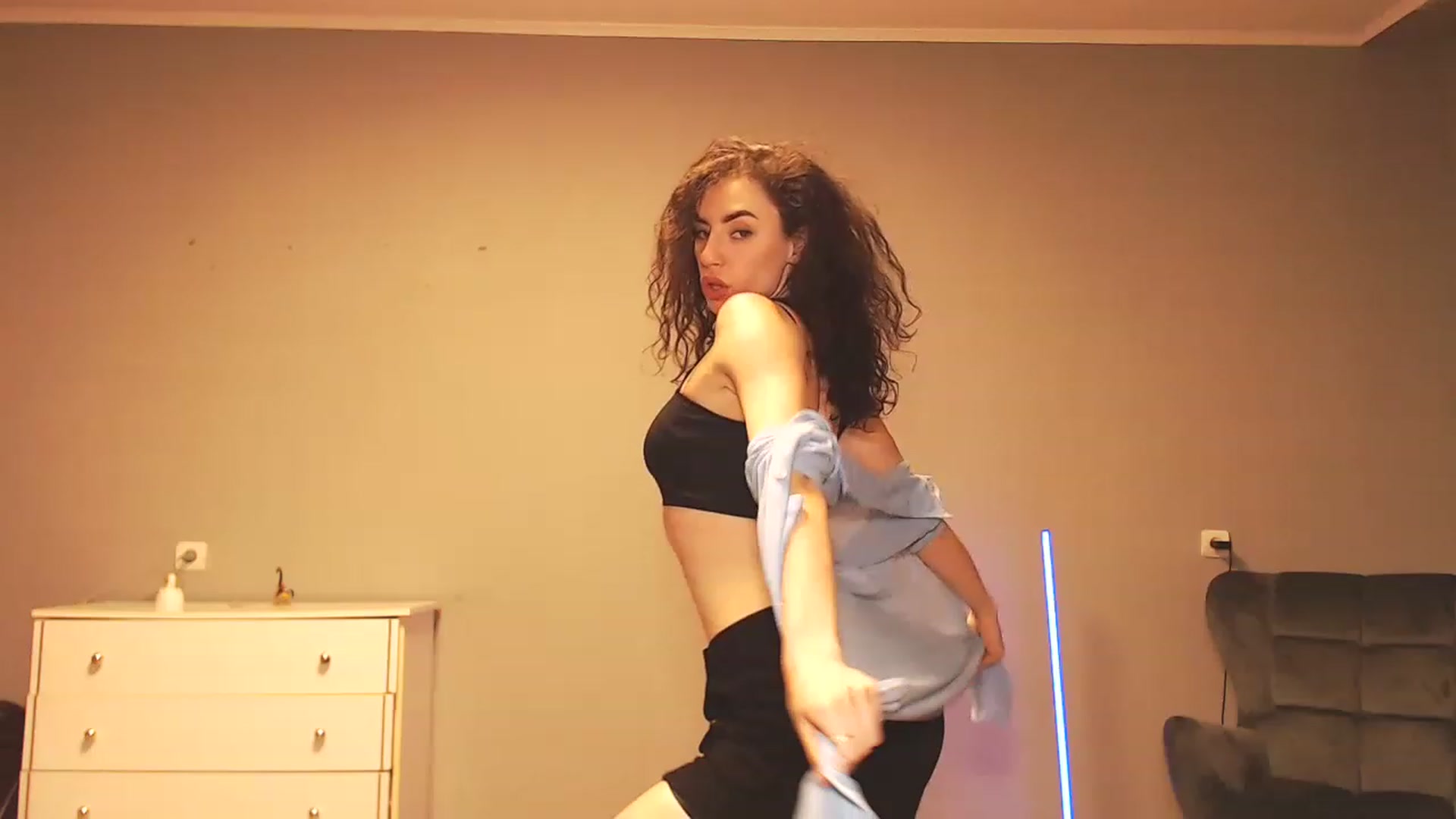 Gallery image thumbnail from Millla_Mi's myfreecams stream on, 02/19/2023, 22:31 image 1 of 20