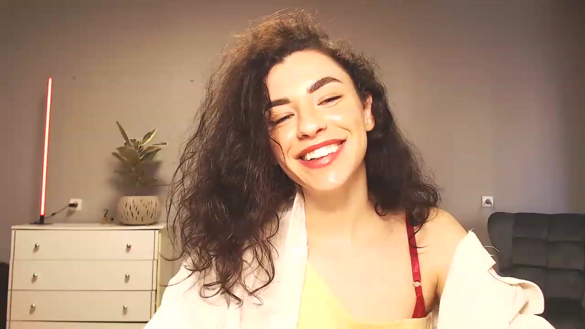 Gallery image thumbnail from Millla_Mi's myfreecams stream on, 03/12/2023, 09:03 image 19 of 20