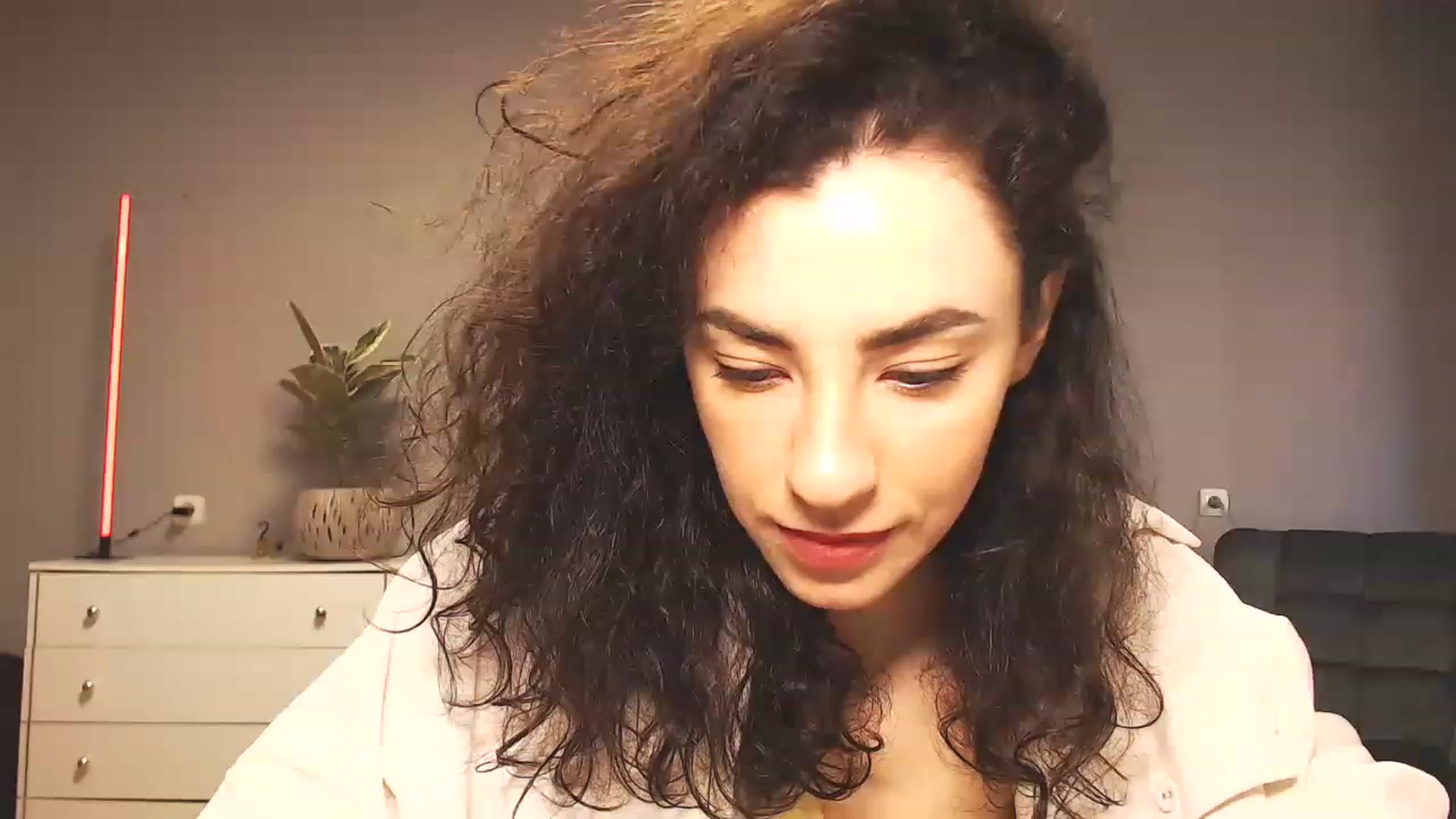 Gallery image thumbnail from Millla_Mi's myfreecams stream on, 03/12/2023, 09:03 image 12 of 20