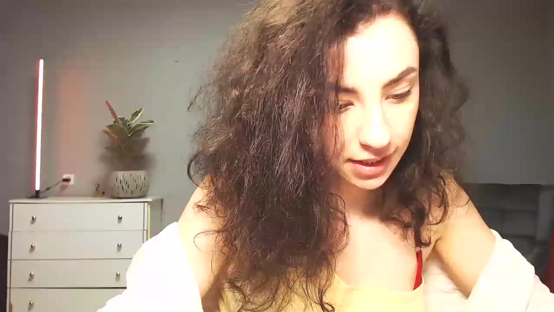Gallery image thumbnail from Millla_Mi's myfreecams stream on, 03/12/2023, 15:56 image 19 of 20