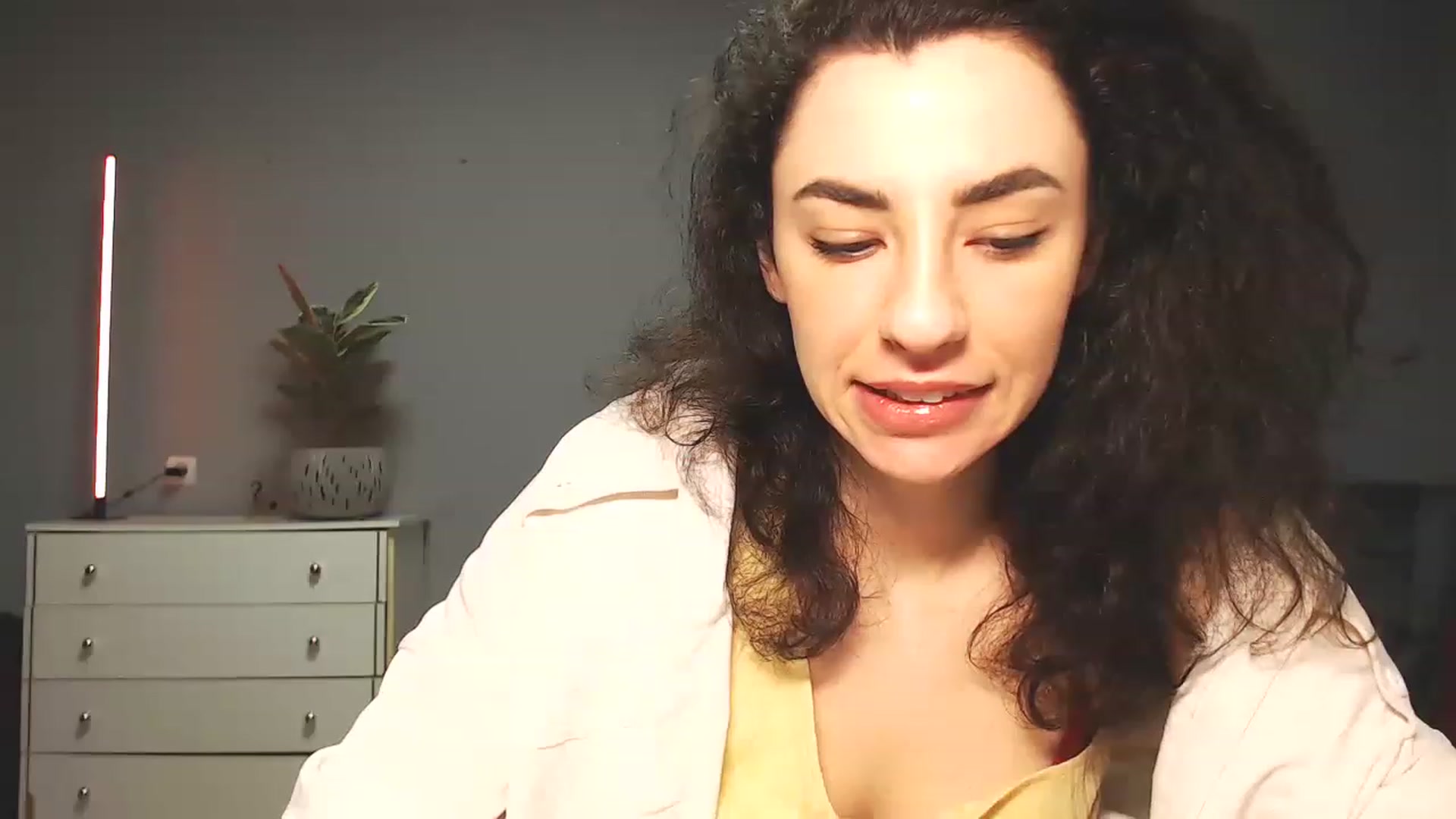Gallery image thumbnail from Millla_Mi's myfreecams stream on, 03/12/2023, 15:56 image 4 of 20