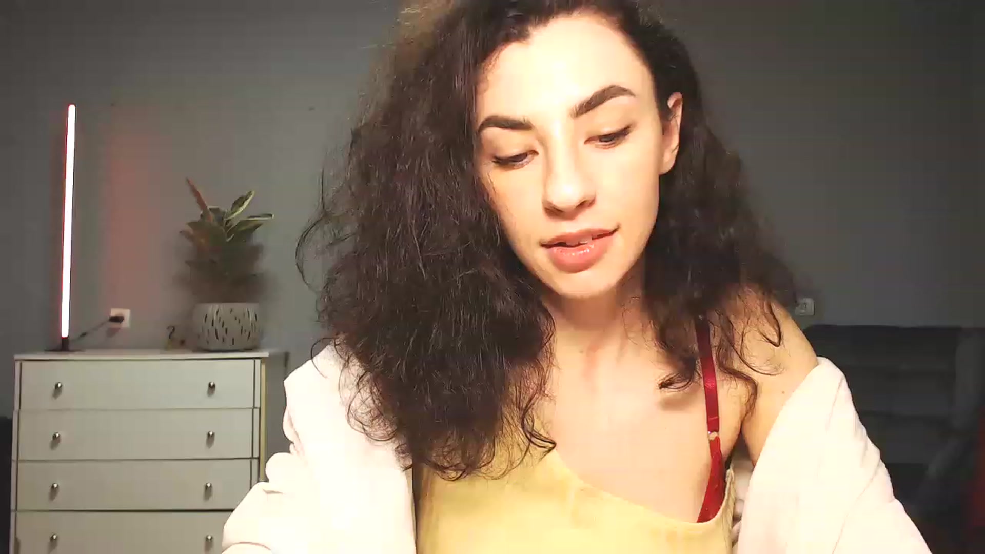 Gallery image thumbnail from Millla_Mi's myfreecams stream on, 03/12/2023, 15:56 image 11 of 20