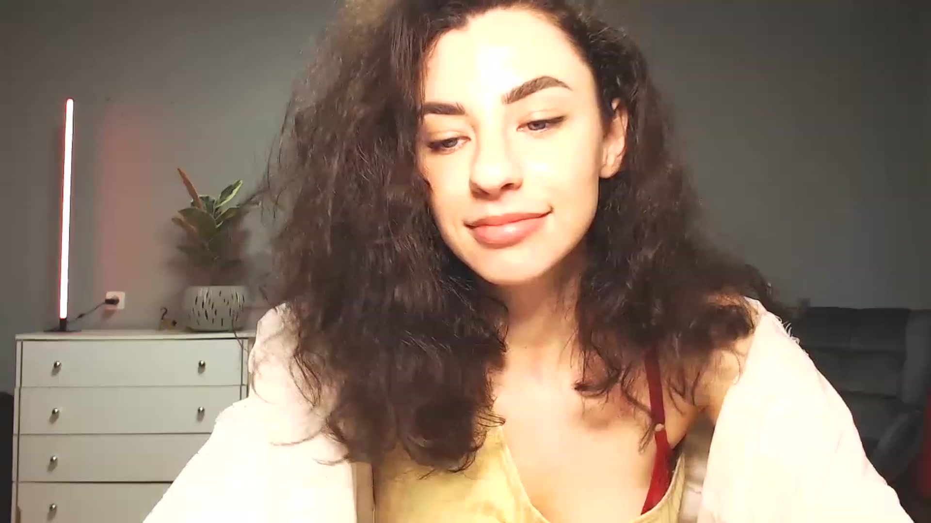 Gallery image thumbnail from Millla_Mi's myfreecams stream on, 03/12/2023, 15:56 image 15 of 20