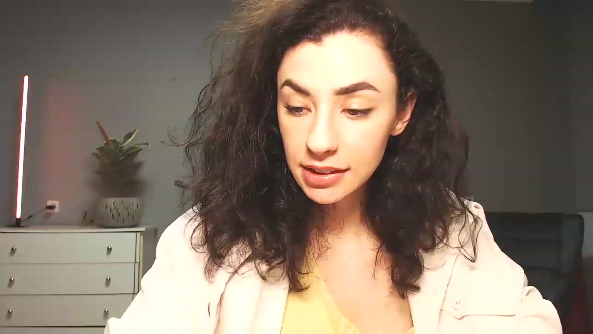 Gallery image thumbnail from Millla_Mi's myfreecams stream on, 03/12/2023, 19:23 image 12 of 20