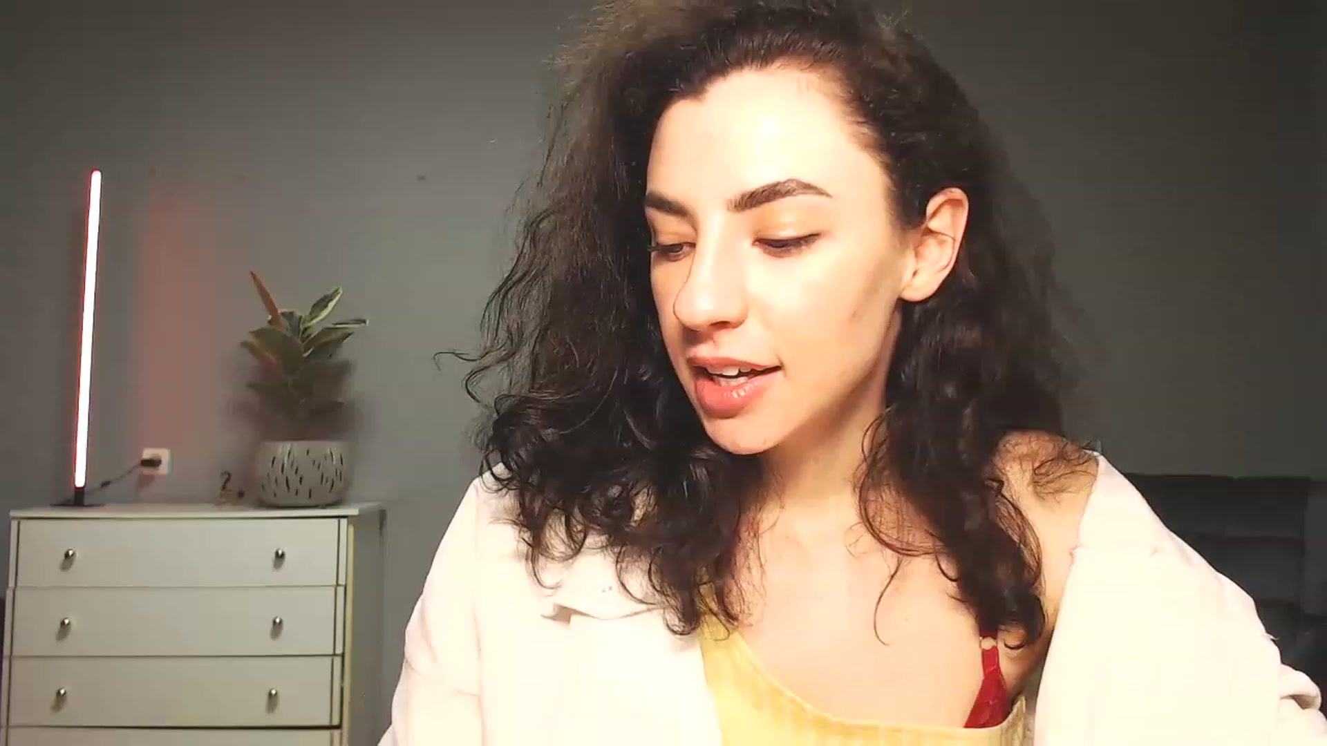 Gallery image thumbnail from Millla_Mi's myfreecams stream on, 03/12/2023, 19:23 image 19 of 20