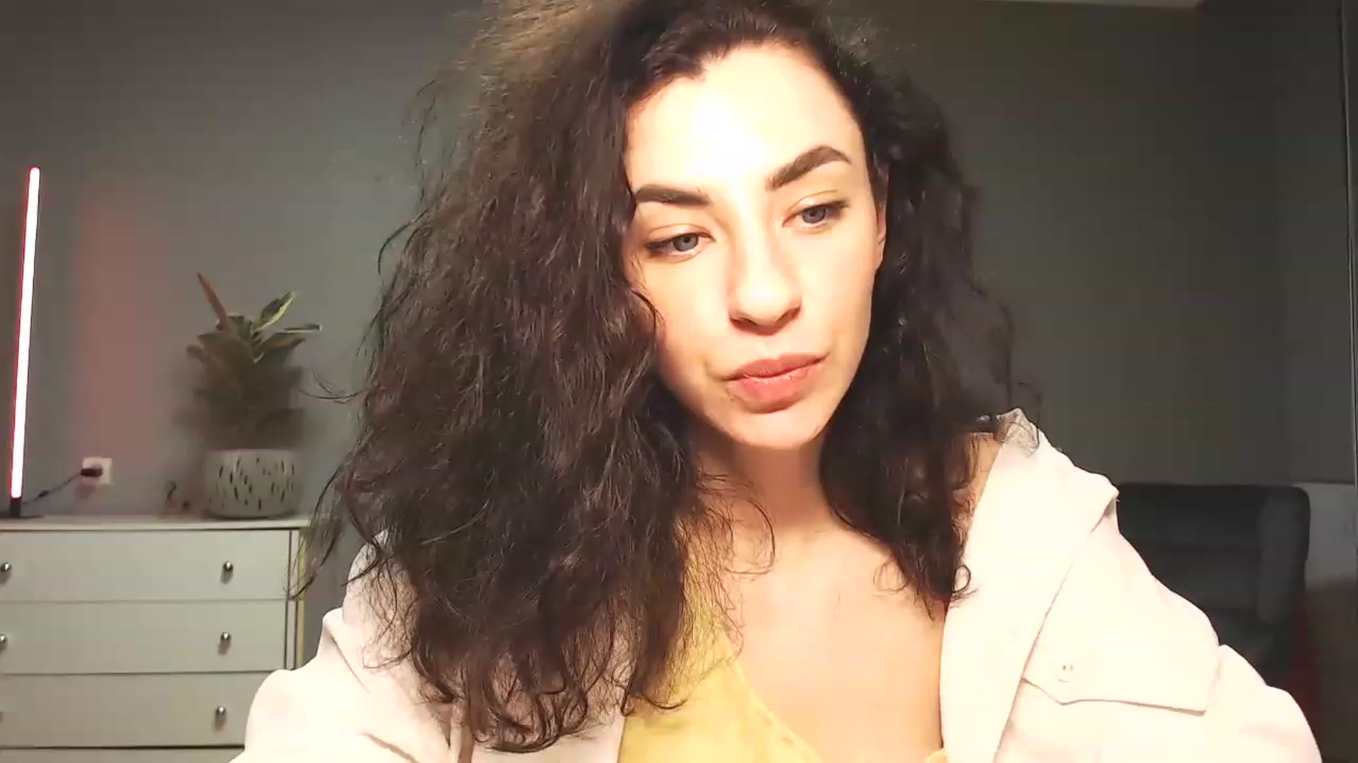 Gallery image thumbnail from Millla_Mi's myfreecams stream on, 03/12/2023, 19:23 image 11 of 20
