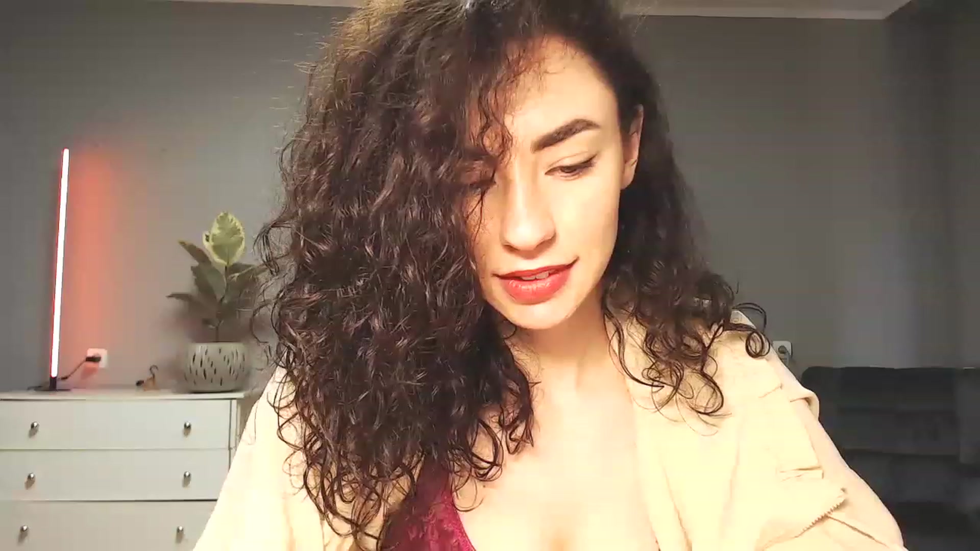 Gallery image thumbnail from Millla_Mi's myfreecams stream on, 03/19/2023, 07:45 image 12 of 20