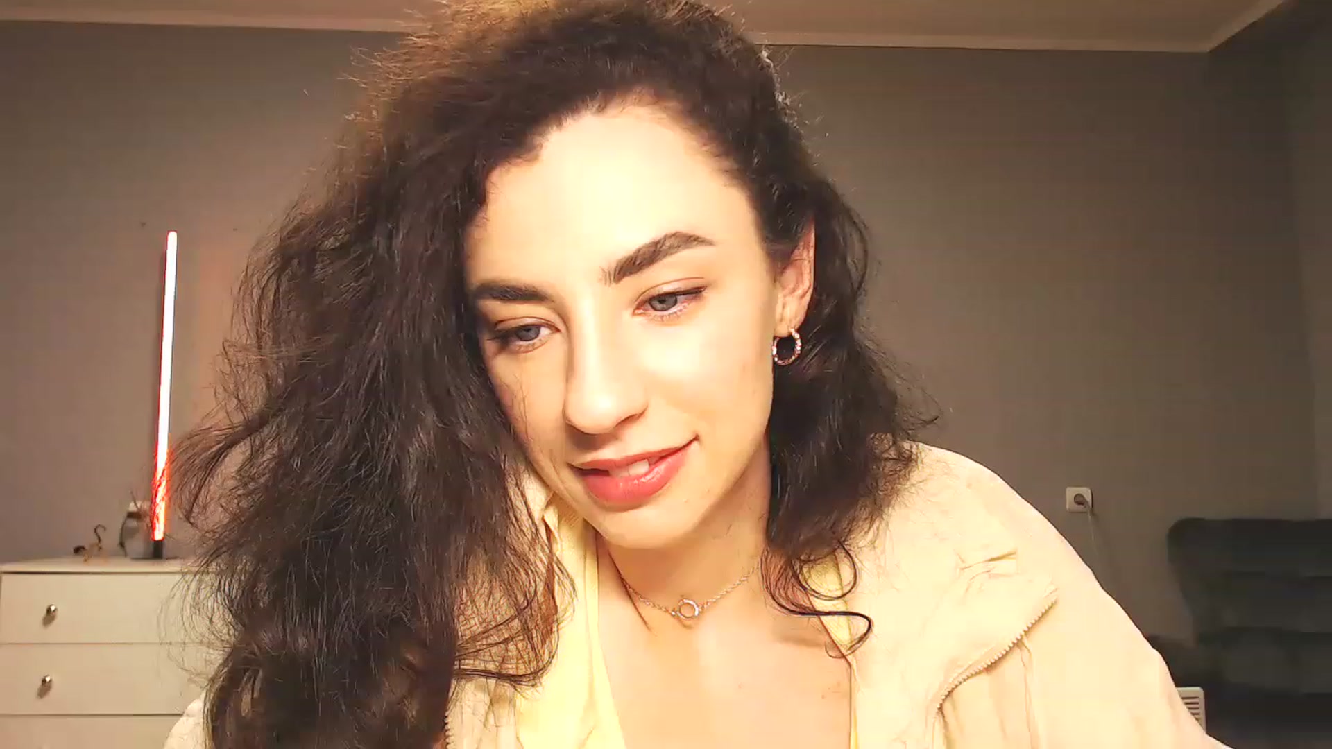 Gallery image thumbnail from Millla_Mi's myfreecams stream on, 03/25/2023, 21:14 image 7 of 20