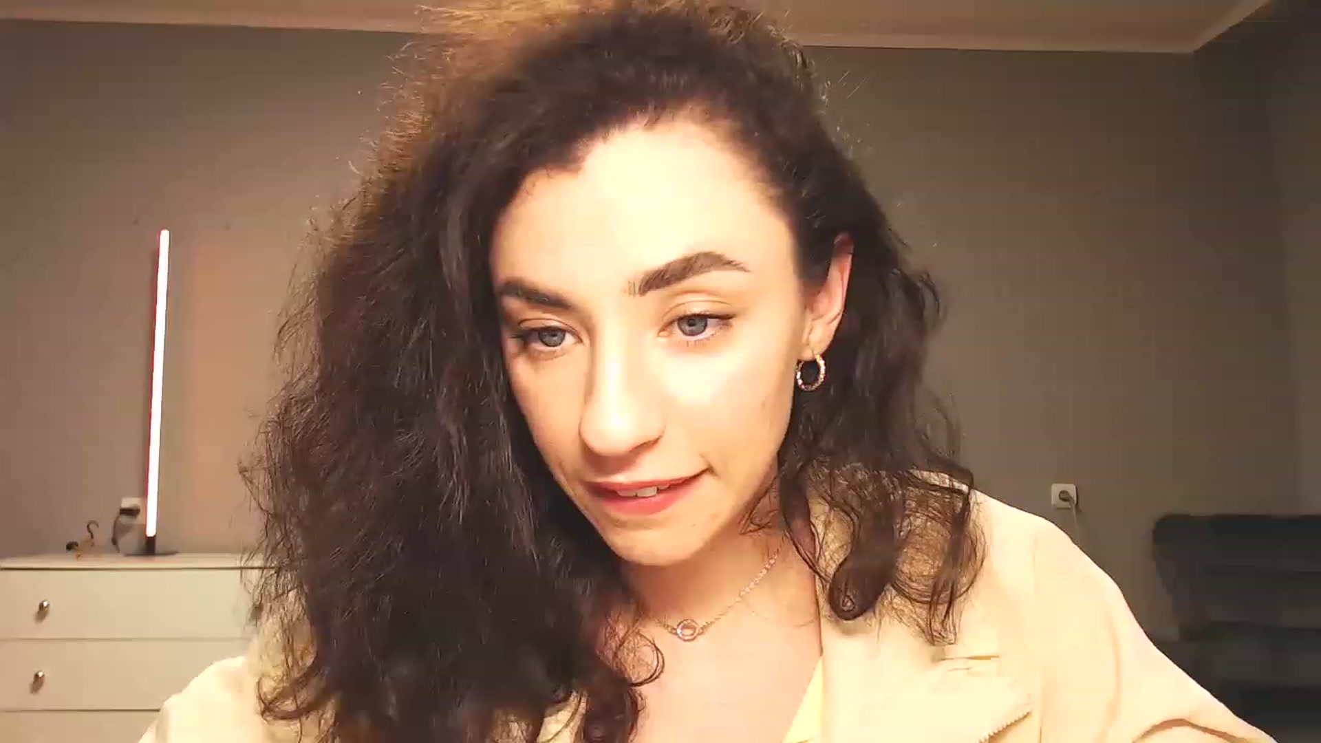 Gallery image thumbnail from Millla_Mi's myfreecams stream on, 03/25/2023, 21:14 image 19 of 20