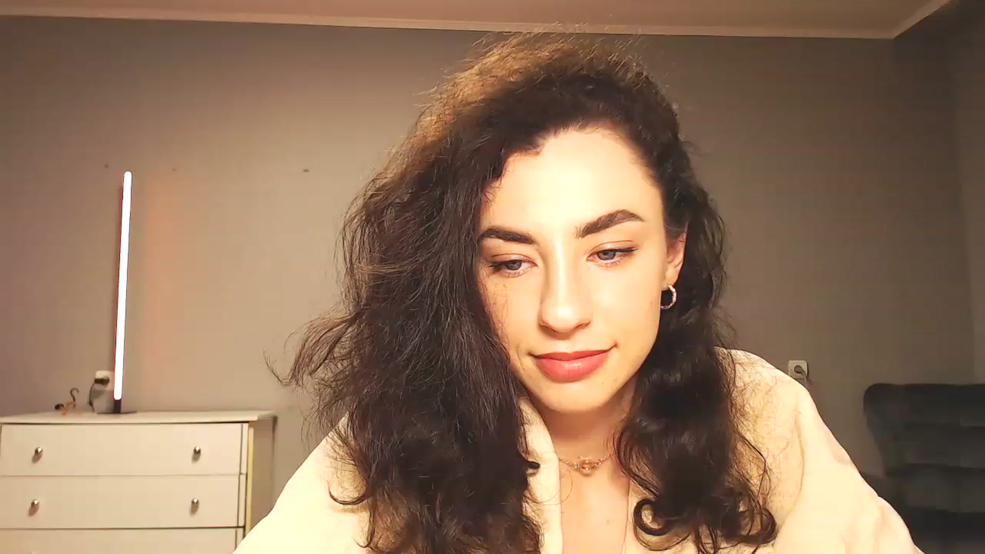Gallery image thumbnail from Millla_Mi's myfreecams stream on, 03/25/2023, 21:14 image 5 of 20