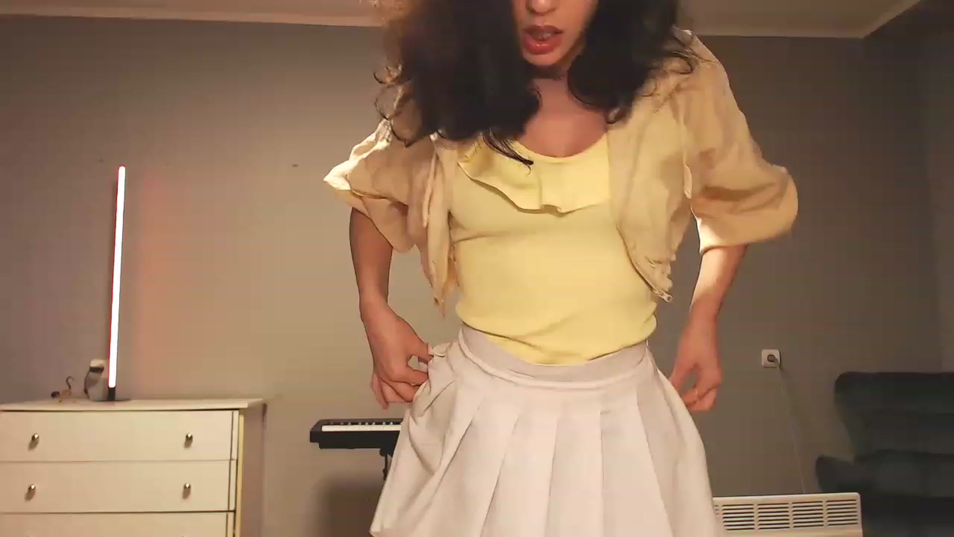 Gallery image thumbnail from Millla_Mi's myfreecams stream on, 03/25/2023, 21:14 image 1 of 20