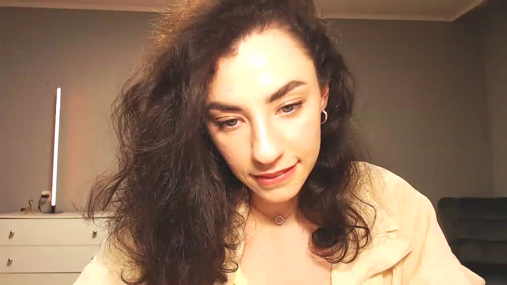 Gallery image thumbnail from Millla_Mi's myfreecams stream on, 03/25/2023, 21:14 image 10 of 20