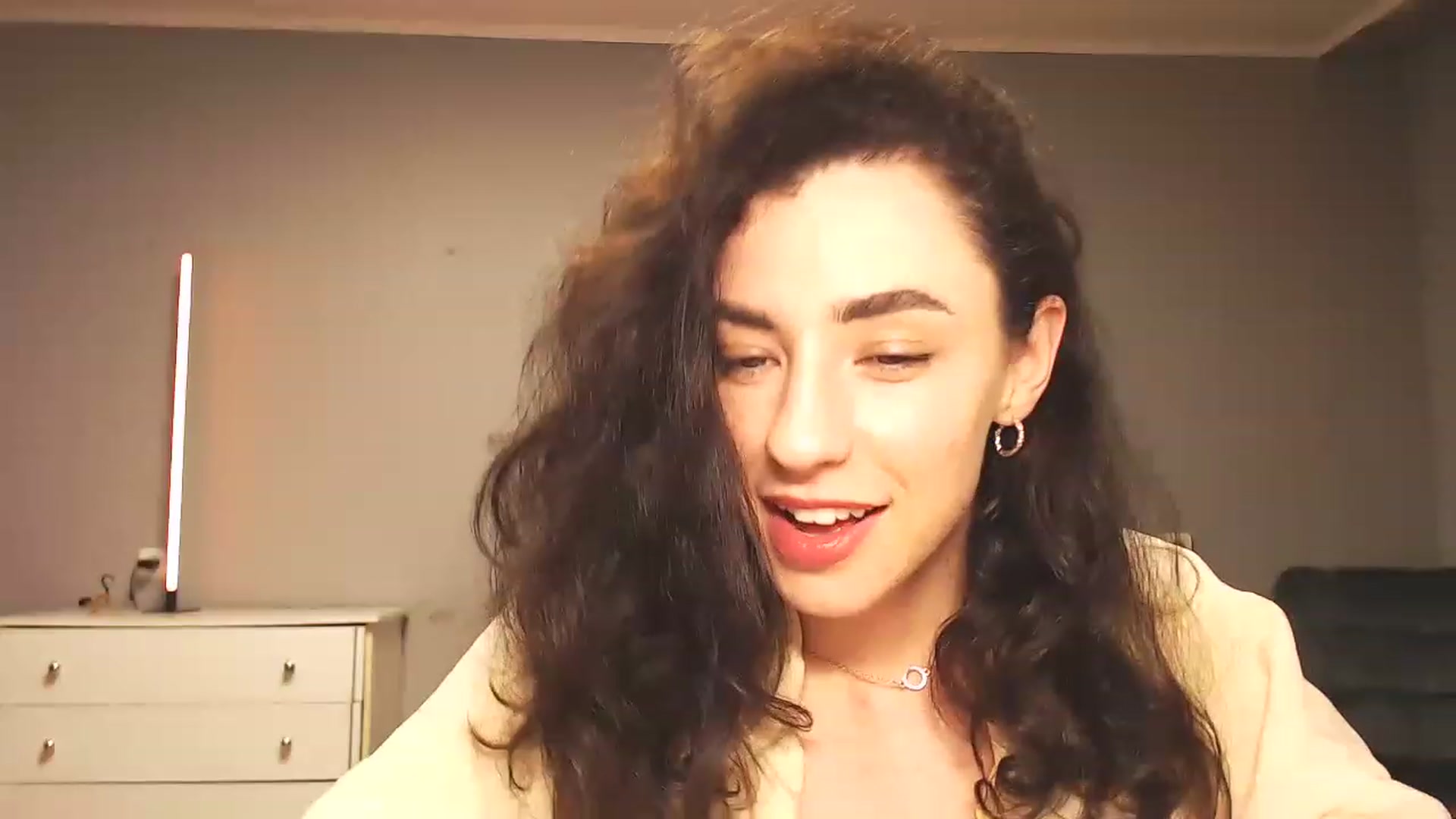 Gallery image thumbnail from Millla_Mi's myfreecams stream on, 03/25/2023, 21:31 image 11 of 20