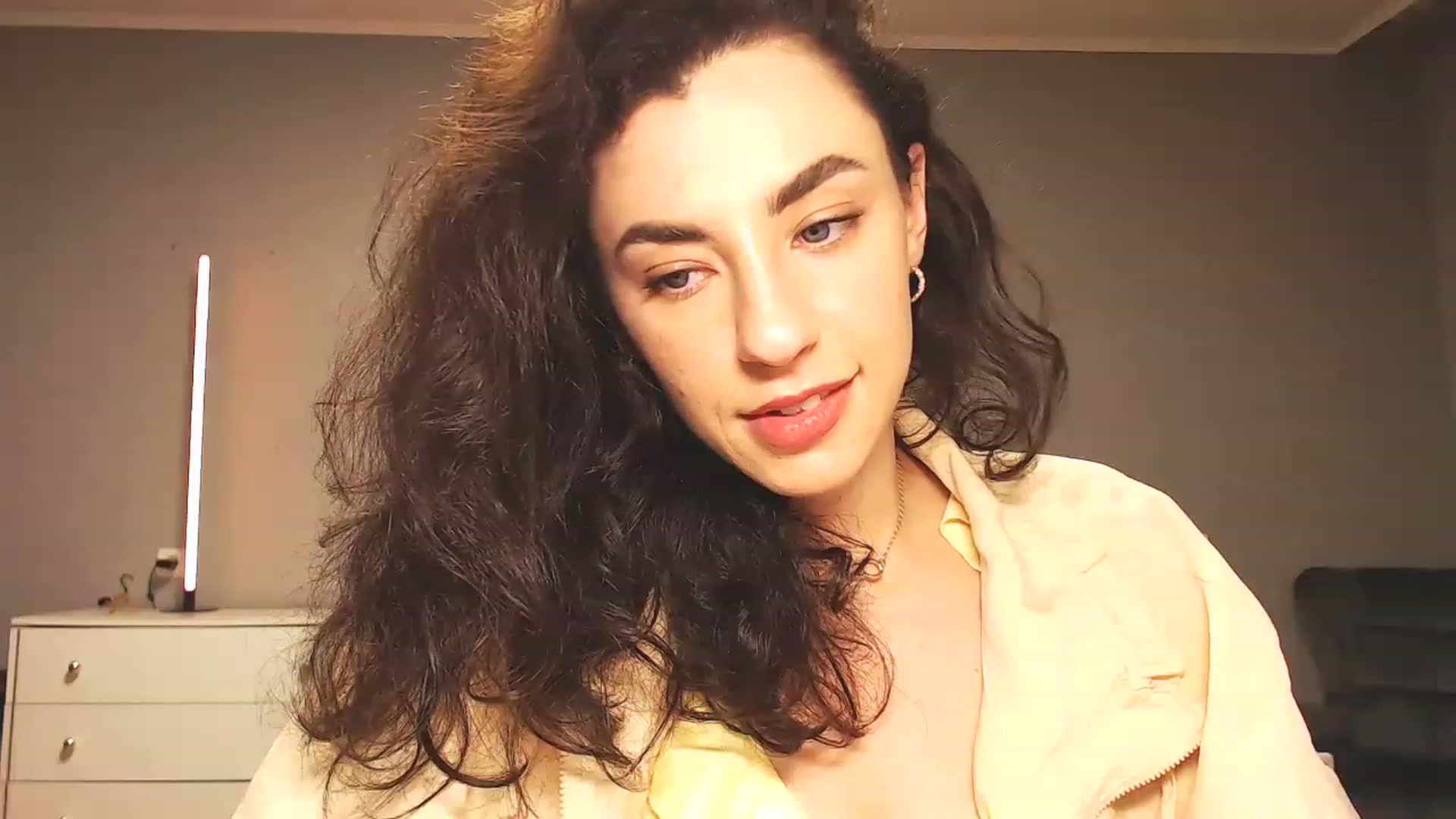 Gallery image thumbnail from Millla_Mi's myfreecams stream on, 03/25/2023, 21:31 image 18 of 20