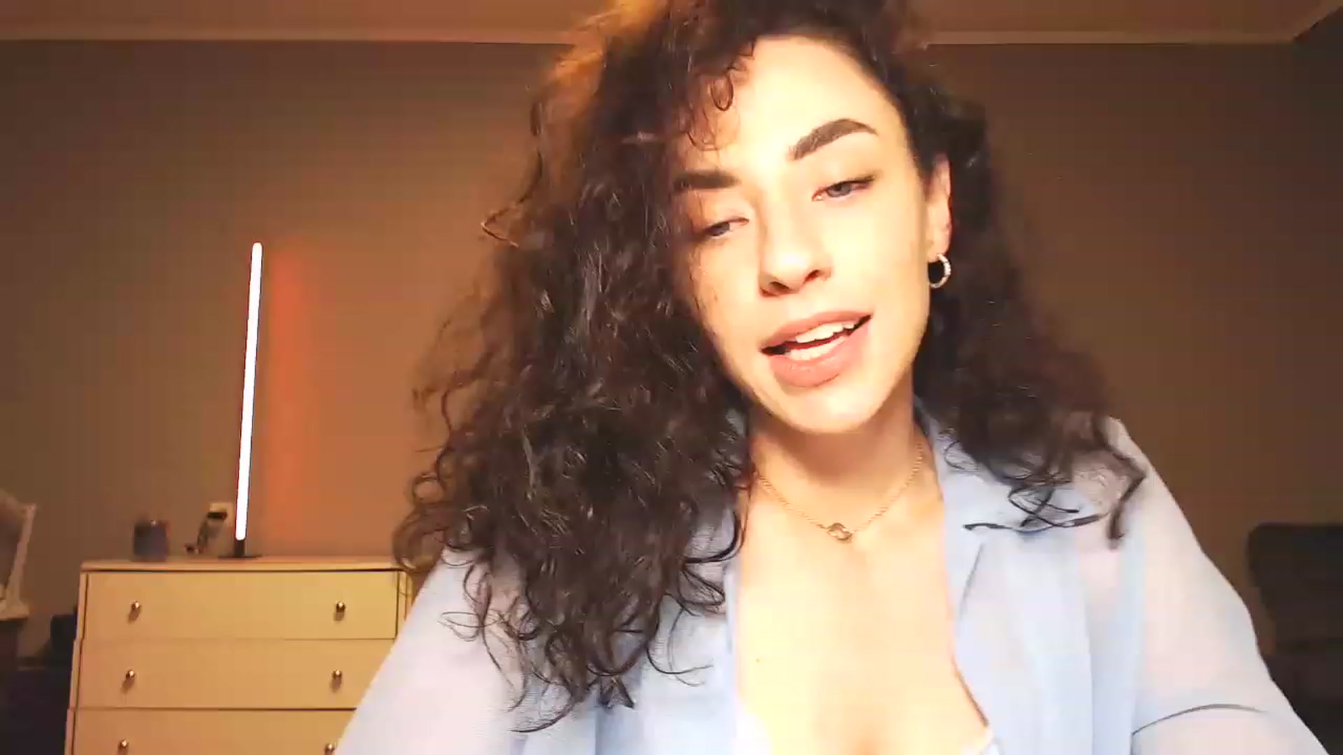 Gallery image thumbnail from Millla_Mi's myfreecams stream on, 03/27/2023, 19:47 image 9 of 20