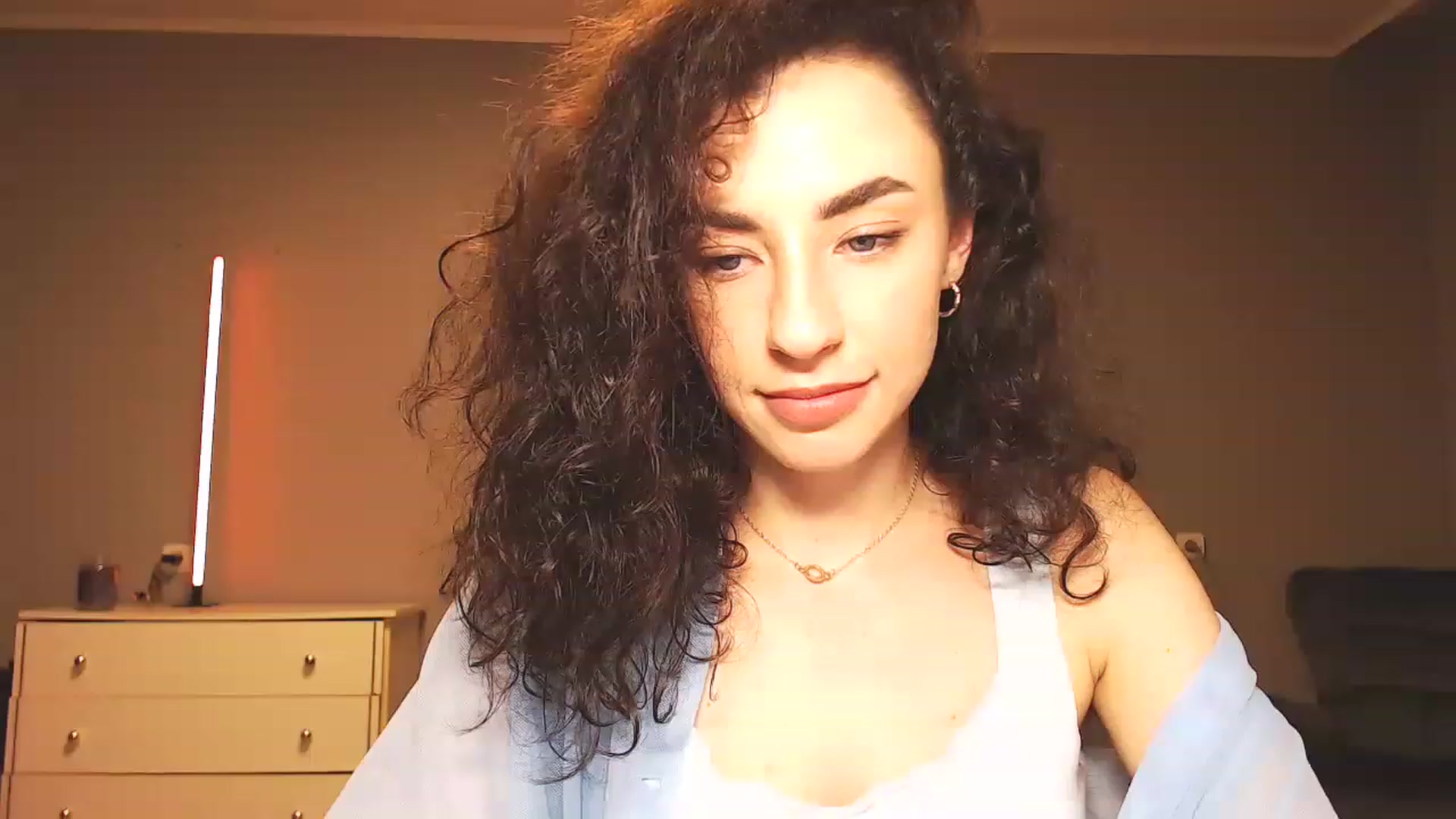 Gallery image thumbnail from Millla_Mi's myfreecams stream on, 03/27/2023, 19:47 image 18 of 20