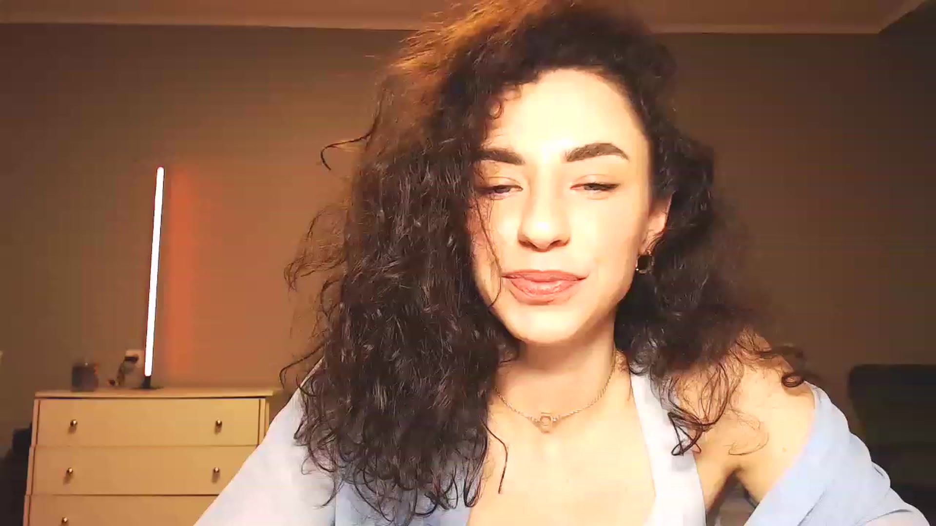 Gallery image thumbnail from Millla_Mi's myfreecams stream on, 03/27/2023, 19:47 image 14 of 20