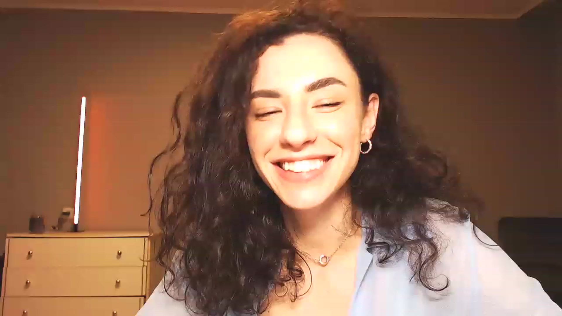Gallery image thumbnail from Millla_Mi's myfreecams stream on, 03/27/2023, 21:02 image 5 of 20