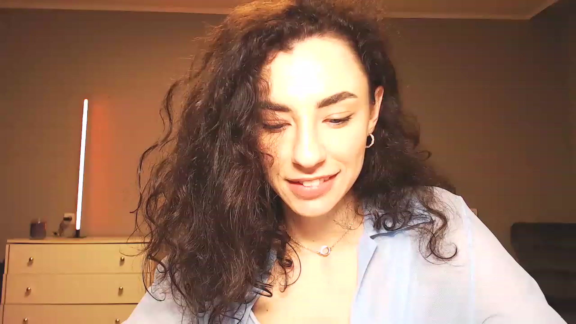 Gallery image thumbnail from Millla_Mi's myfreecams stream on, 03/27/2023, 21:02 image 3 of 20