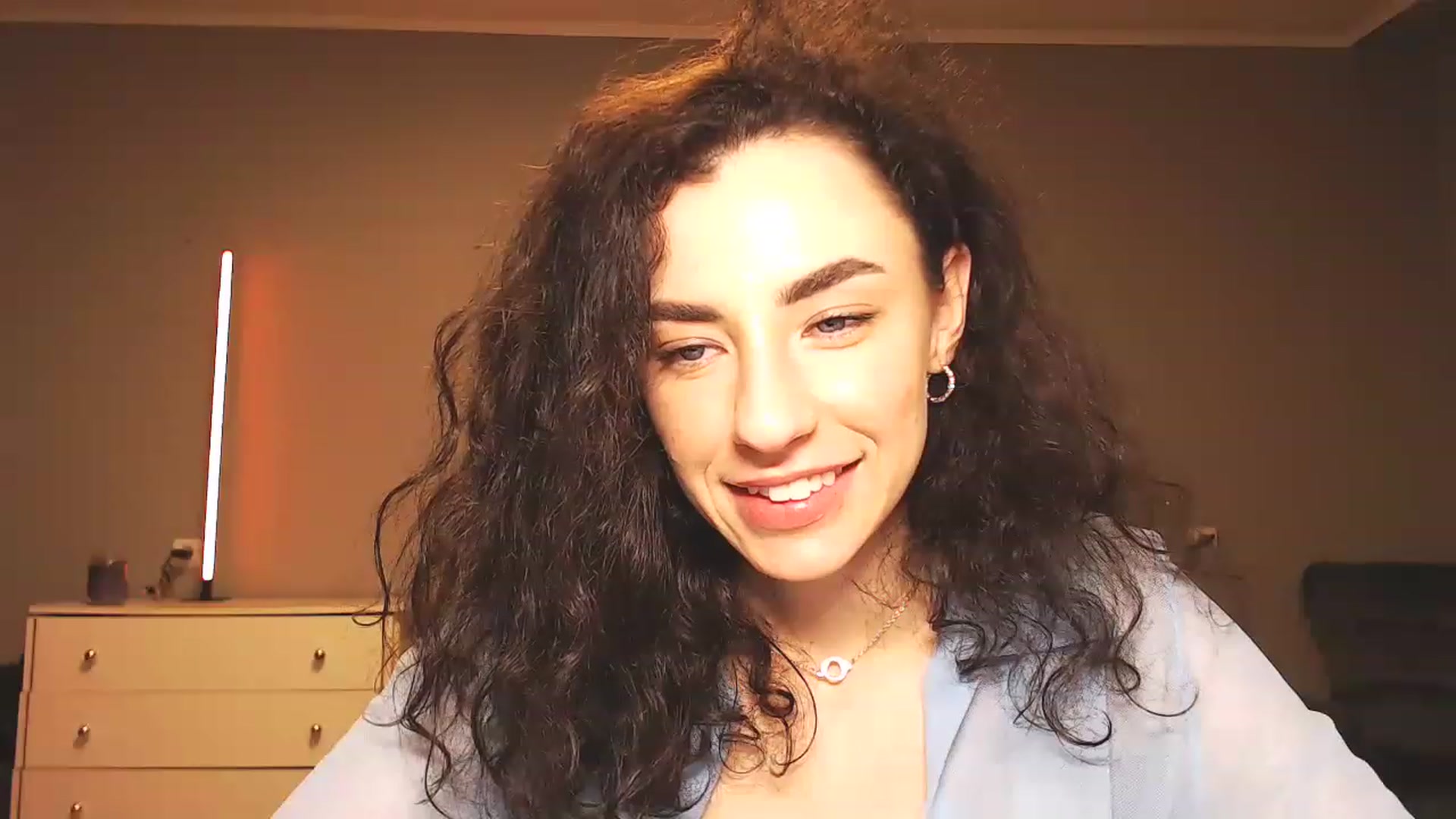 Gallery image thumbnail from Millla_Mi's myfreecams stream on, 03/27/2023, 21:02 image 11 of 20