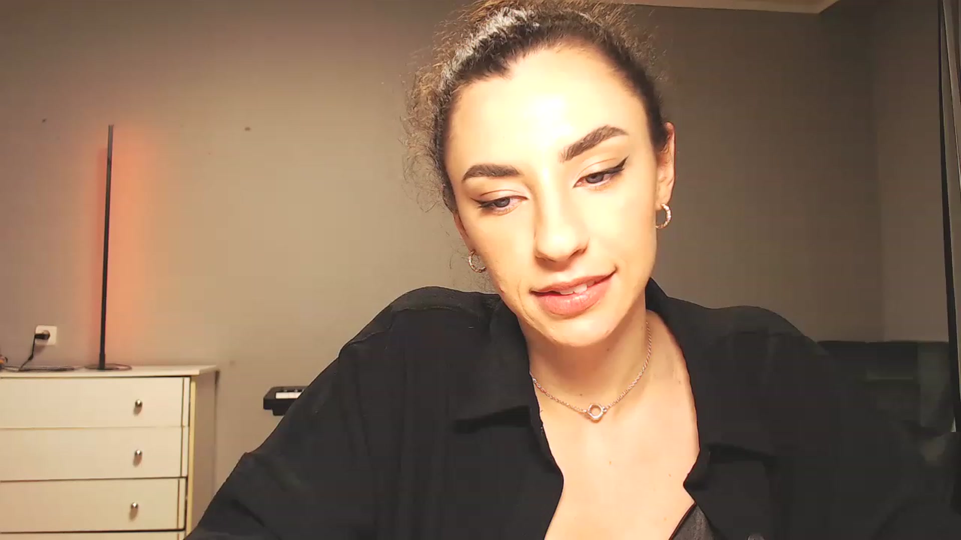Gallery image thumbnail from Millla_Mi's myfreecams stream on, 03/30/2023, 20:54 image 20 of 20