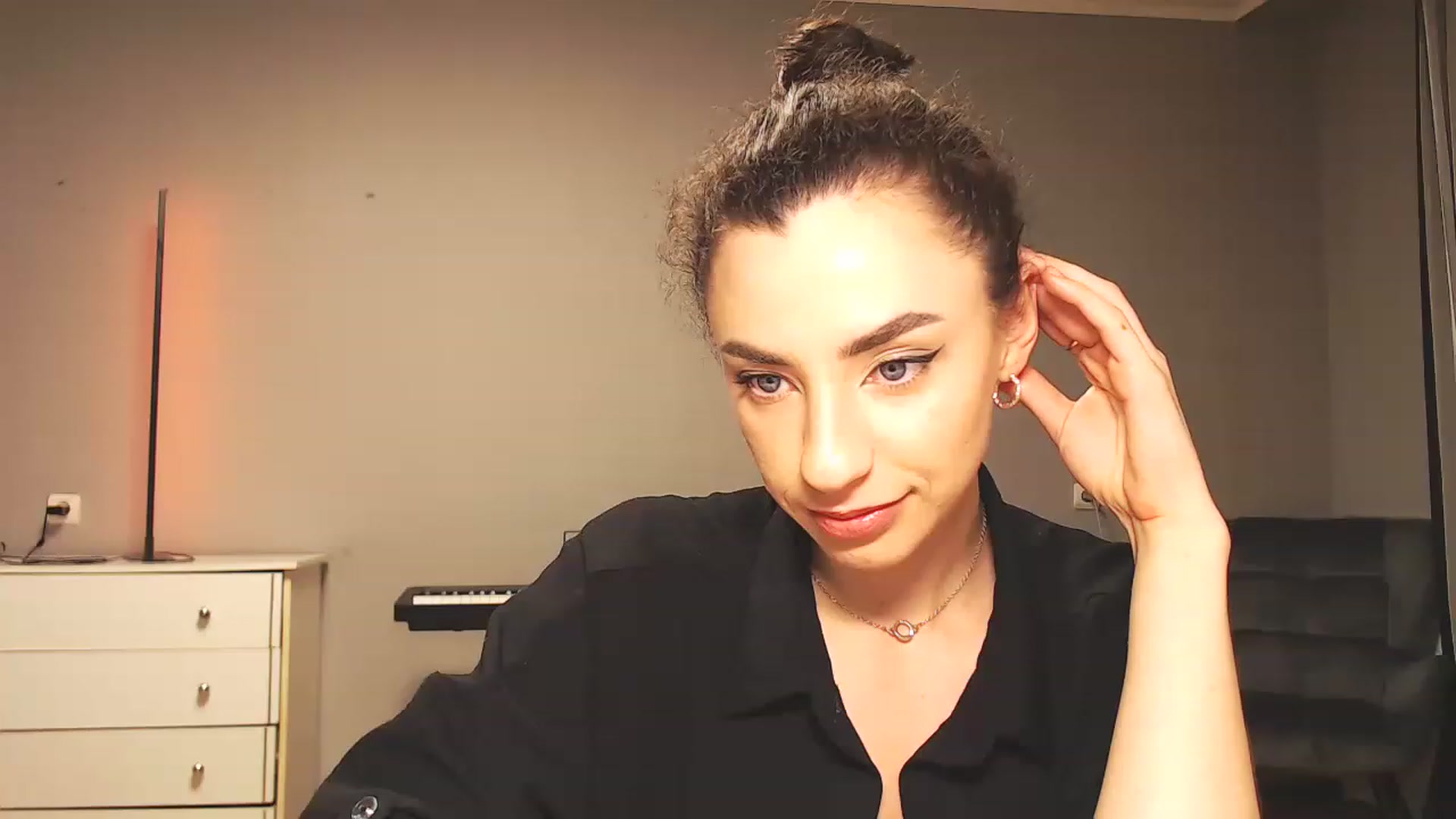Gallery image thumbnail from Millla_Mi's myfreecams stream on, 03/30/2023, 20:54 image 8 of 20