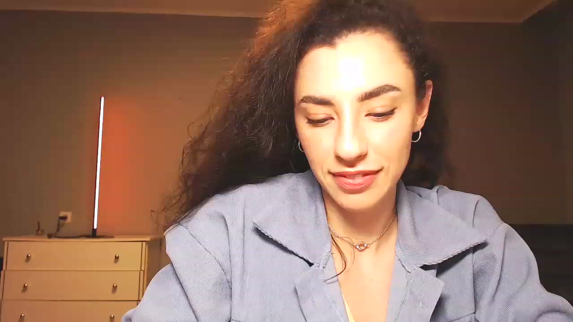 Gallery image thumbnail from Millla_Mi's myfreecams stream on, 04/01/2023, 20:34 image 9 of 20