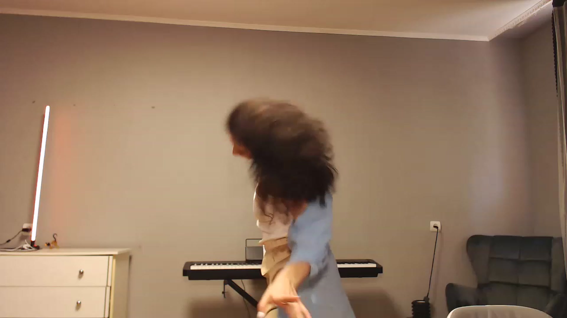 Gallery image thumbnail from Millla_Mi's myfreecams stream on, 05/20/2023, 13:12 image 17 of 20