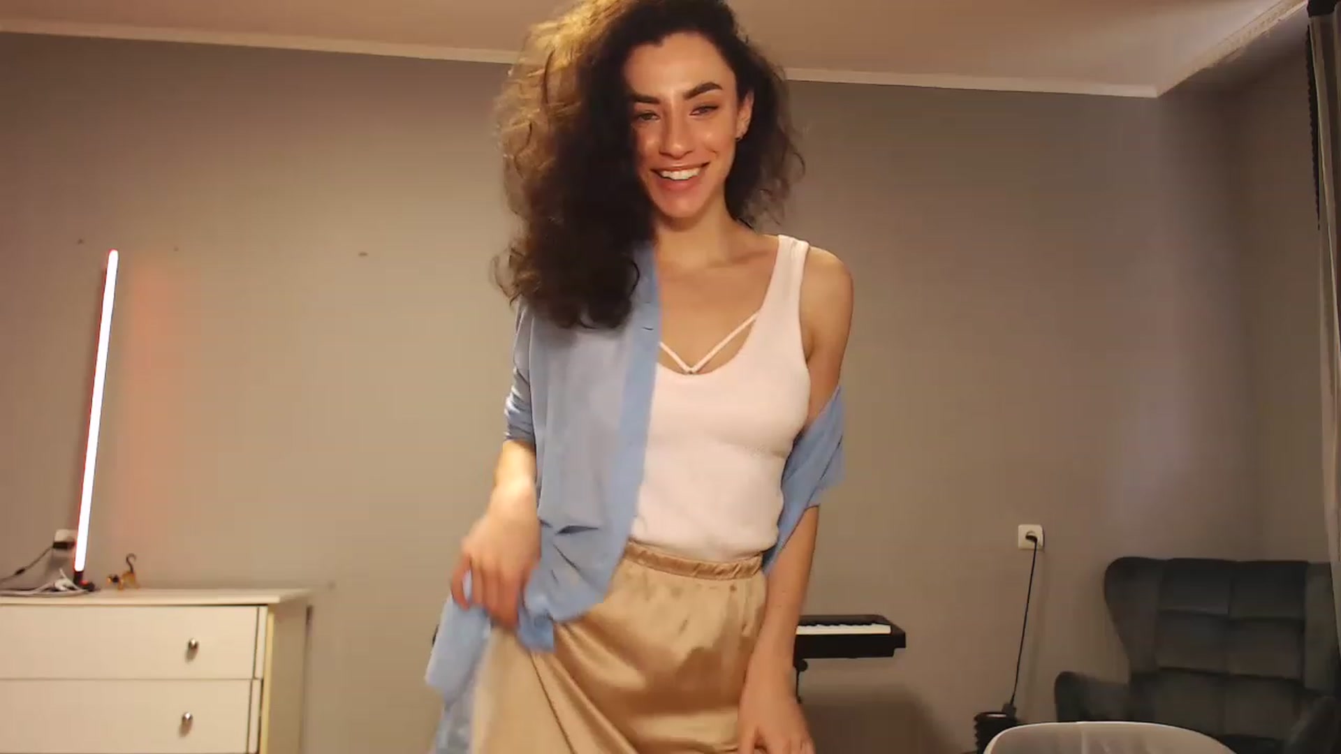Gallery image thumbnail from Millla_Mi's myfreecams stream on, 05/20/2023, 13:12 image 15 of 20