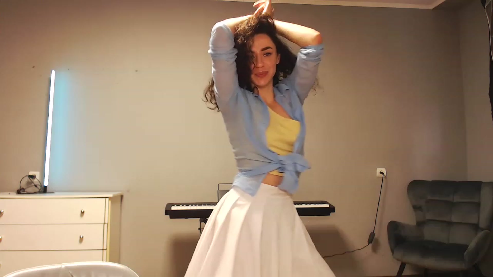 Gallery image thumbnail from Millla_Mi's myfreecams stream on, 05/27/2023, 07:51 image 13 of 20